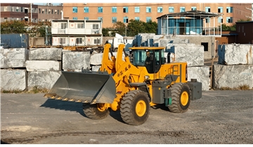 威盛機械裝載機：礦山高效轉(zhuǎn)運的革新力量